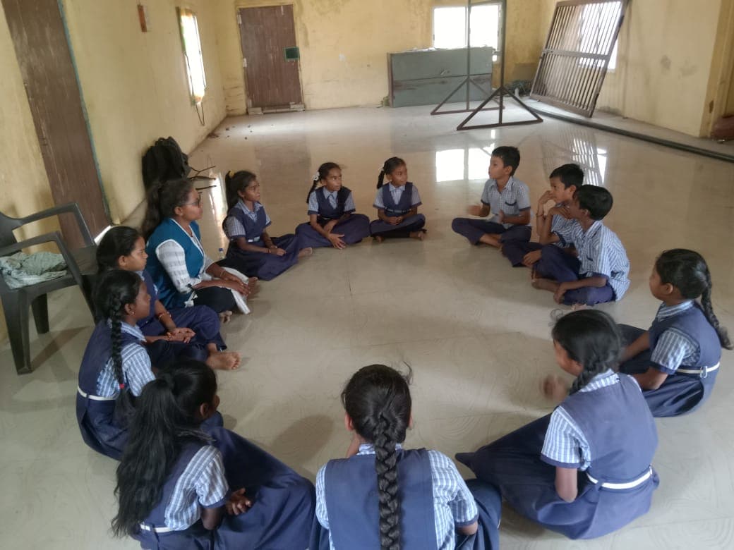 Gyandhara: Coaching village children to unlock university doors. Program location Songadh, Tapi, Gujarat. Photo — Manavta Jagrut Trust. — photo 5